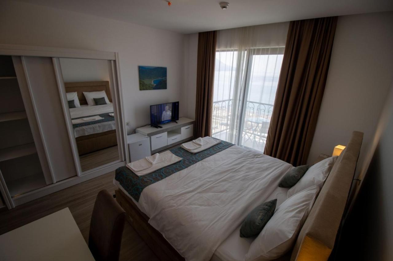 Hotel Svarog Bečići Ngoại thất bức ảnh