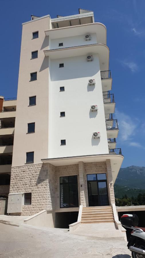 Hotel Svarog Bečići Ngoại thất bức ảnh