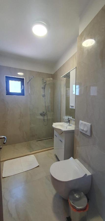 Hotel Svarog Bečići Ngoại thất bức ảnh
