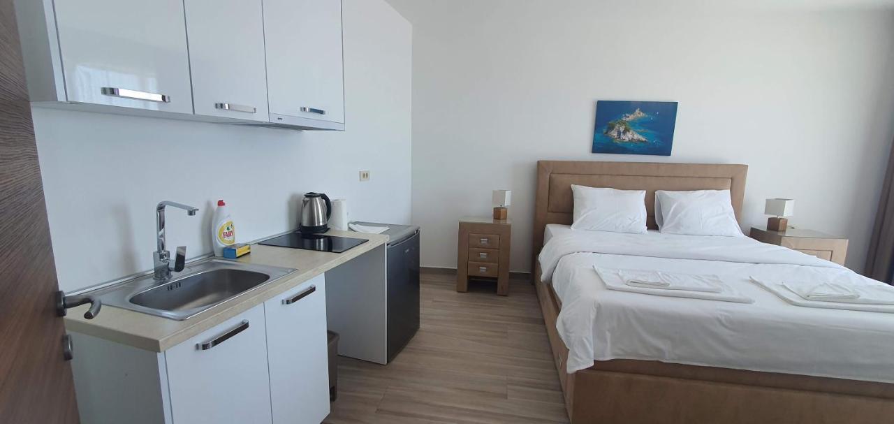 Hotel Svarog Bečići Ngoại thất bức ảnh